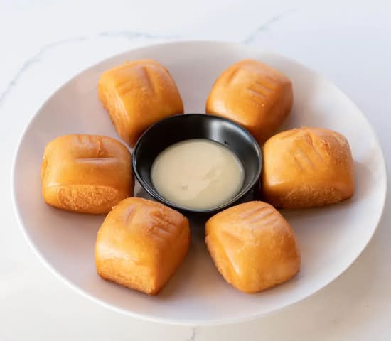 Deep Fired Chinese Milk Dough 黄金小馒头